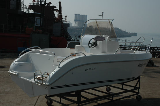 West Coast Marine - Waterwish QD20 EX Fishing Boats for Sale in India