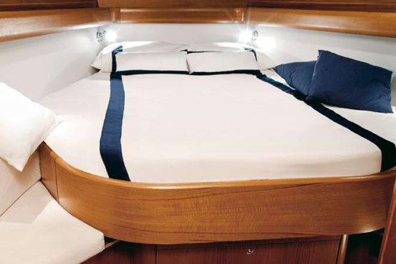 West Coast Marine Yacht Services India - Grand Soleil 43 Yacht for Sale